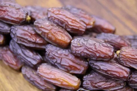 تصویر 1 از خرید و فروش خرما پیارم تواضع با شرایط فوق العاده